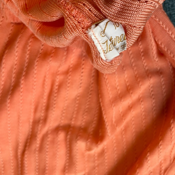 60s 70s Vintage Sleeveless Knit Button Down - Picture 5 of 7